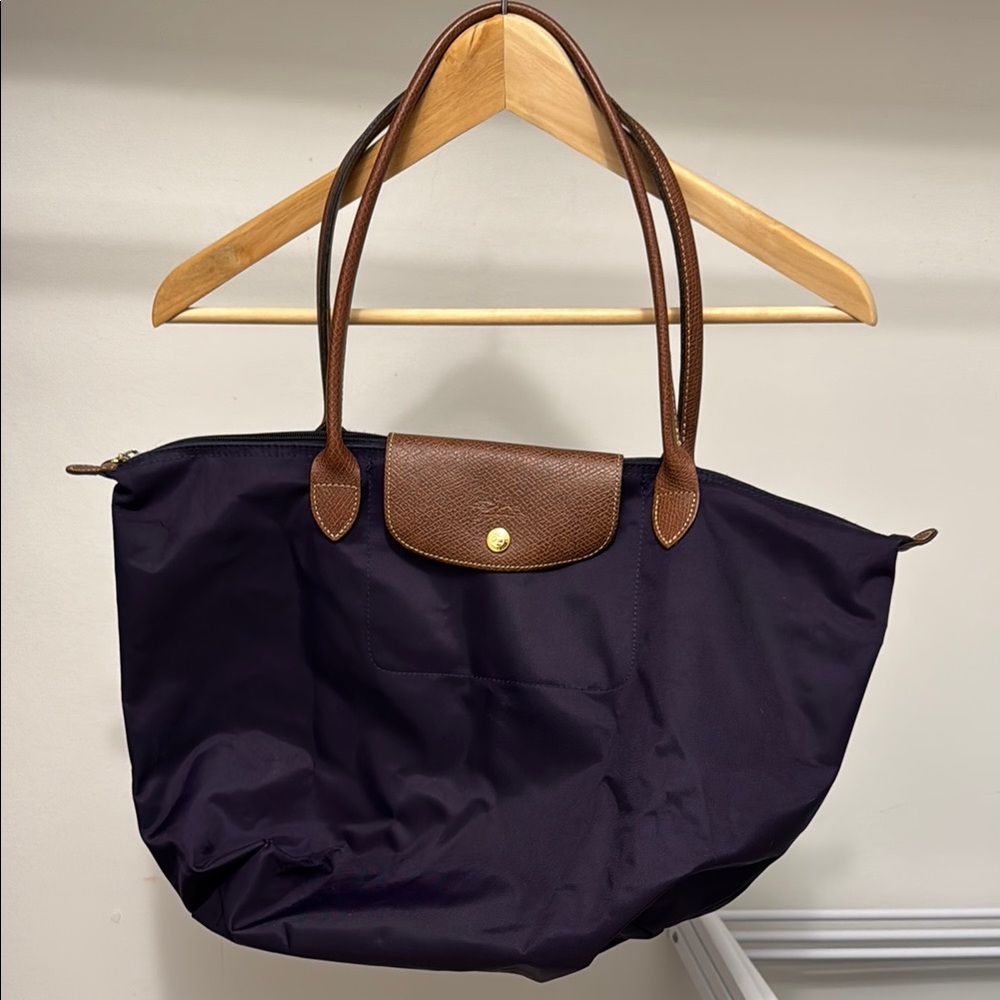 Longchamp Medium Tote Bag in Purple